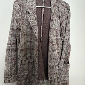 Woman’s Plaid Women's Blazer maroons black and off white